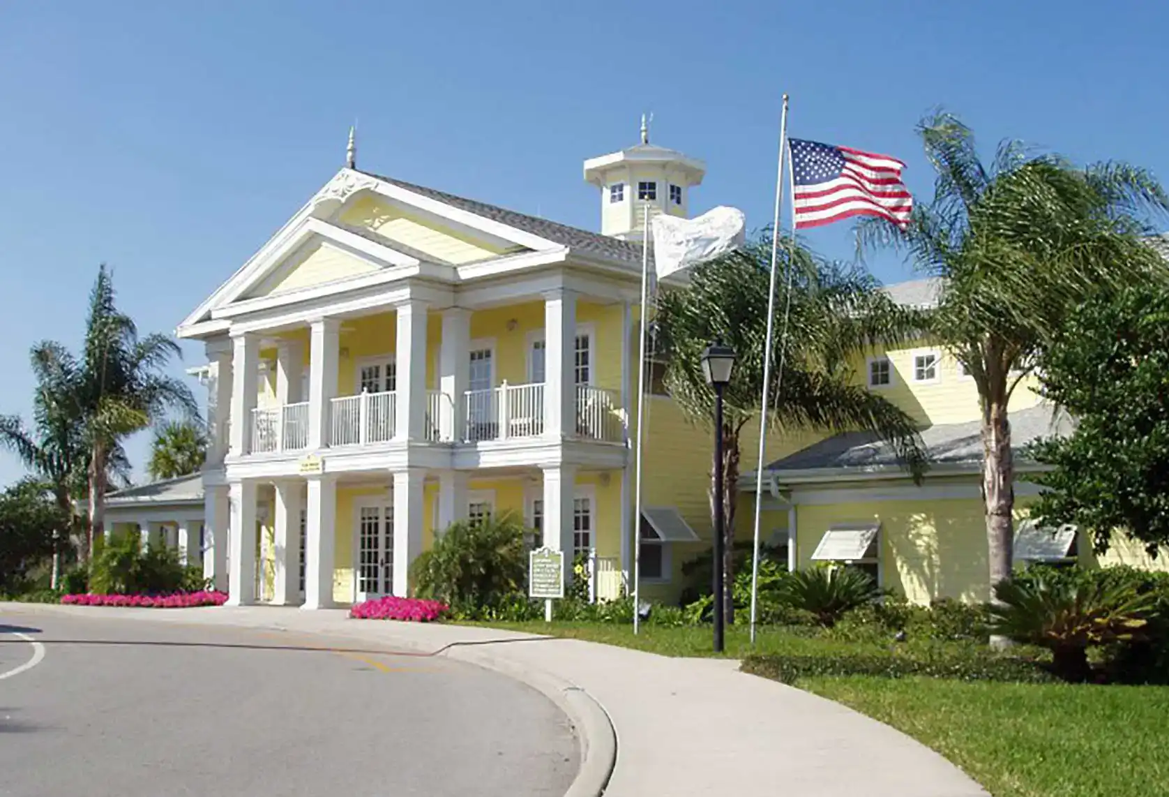 Bahama Bay Resort Clubhouse