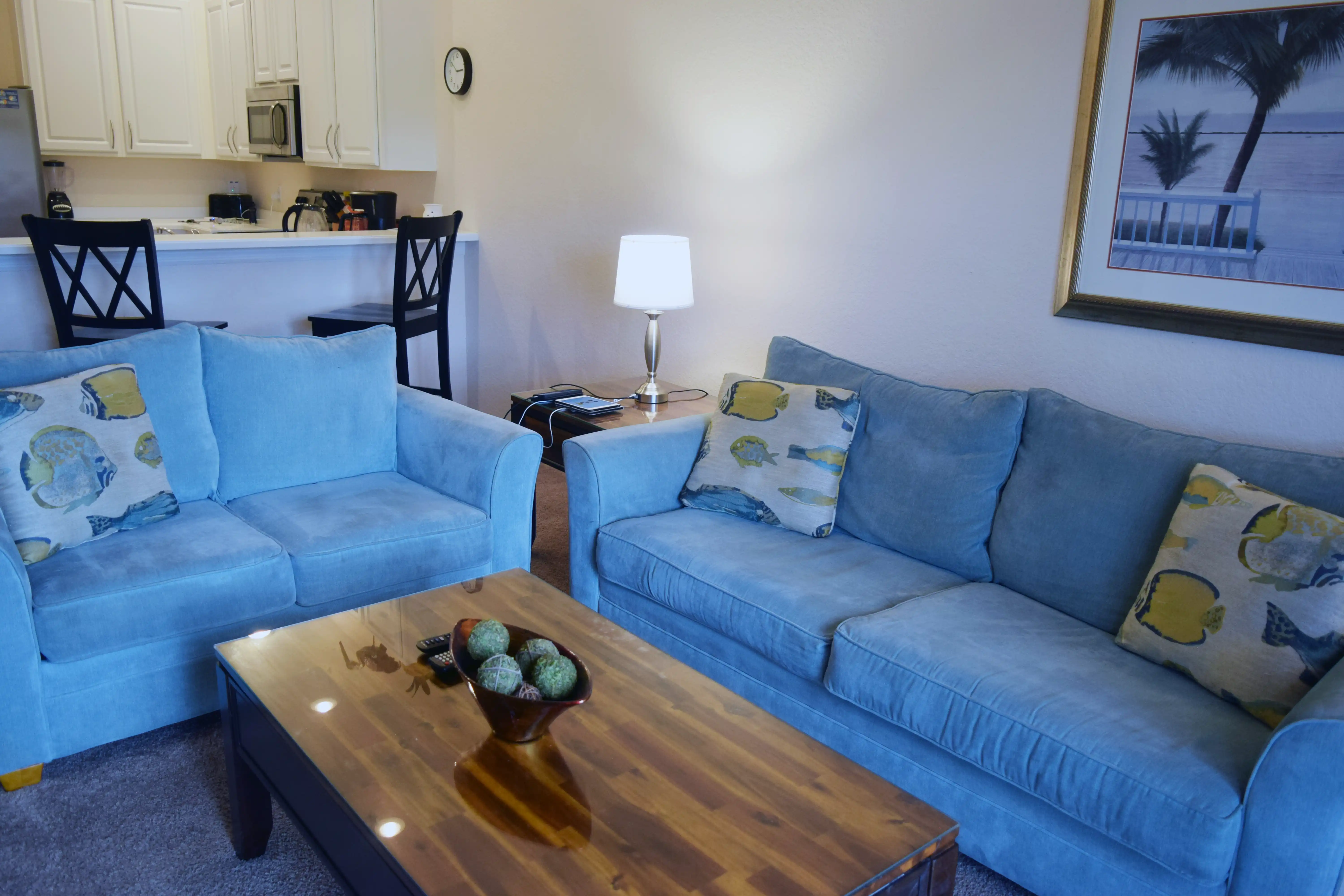 110 New Providence Promenade Lounge