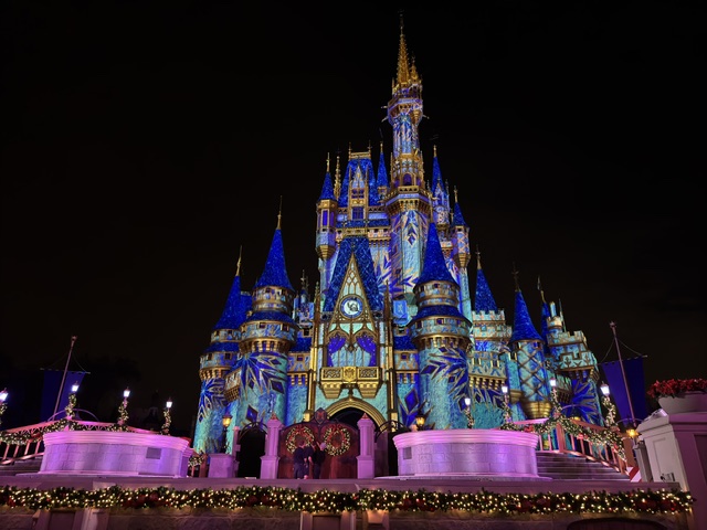 Magic Kingdom Cinderella Castle